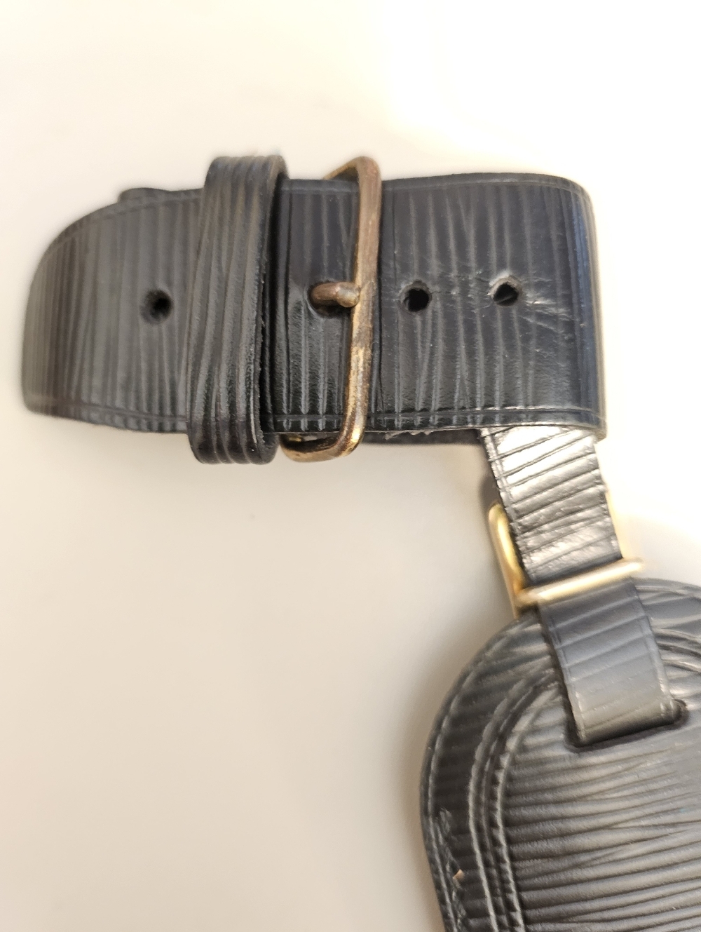 LOUIS VUITTON Black Epi Leather Luggage Tag with Gold Hardware - Picture 4 of 4